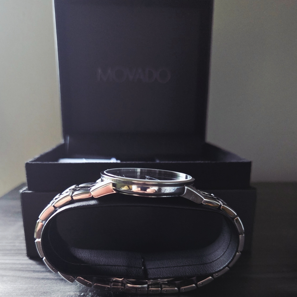 Movado Museum Classic - No battery. - Picture 6 of 7